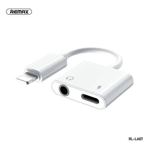 REMAX Concise Series 3.5mm & Lightning Audio Adapter